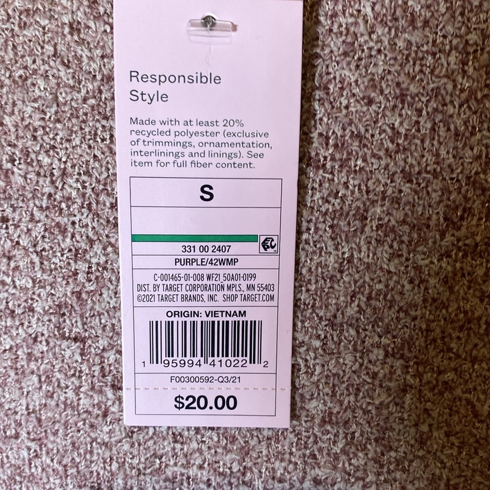Wild Fable vneck sweater with adjustable draw string down the middle. - Picture 4 of 6